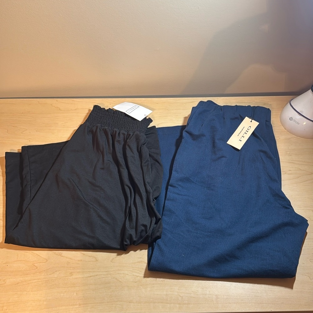 NWT Flowy Pants
